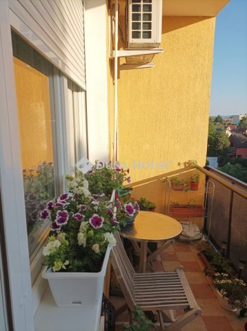 Eladó téglalakás, Győrött 50.5 M Ft, 2 szobás