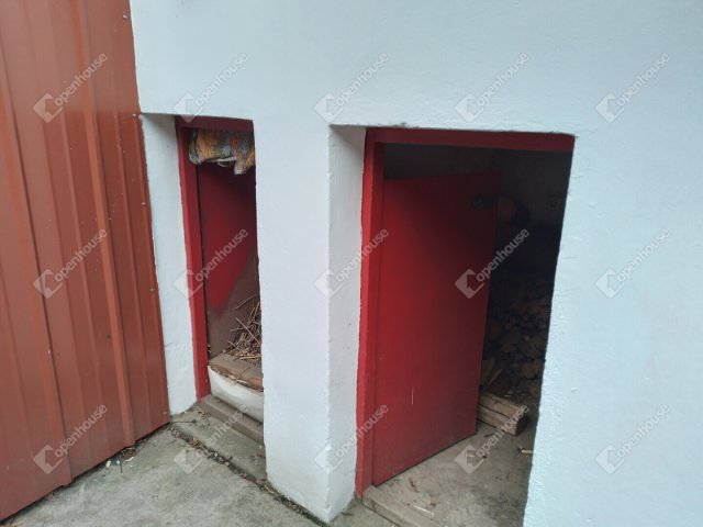 Eladó családi ház, Muronyon 26.9 M Ft, 5 szobás