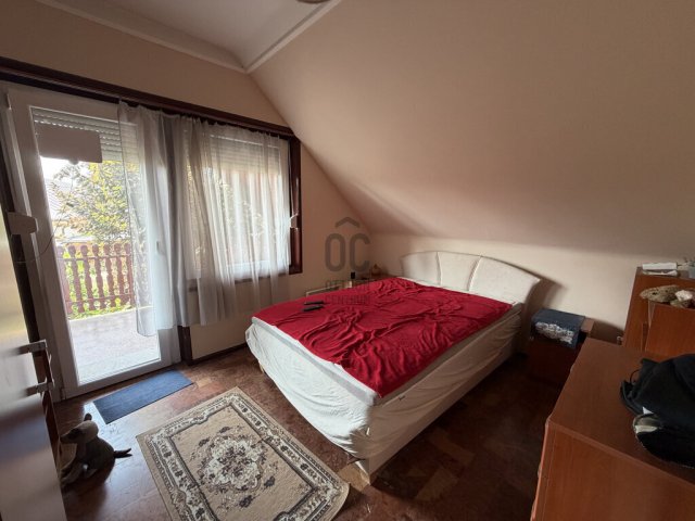 Eladó családi ház, Cegléden 89.9 M Ft, 5 szobás