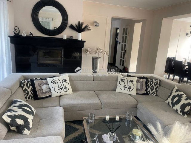 Eladó családi ház, Budapesten, II. kerületben 319 M Ft, 8 szobás