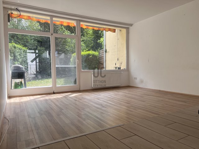 Kiadó téglalakás, albérlet, I. kerületben, Bérc utcában