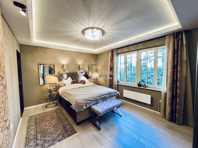 Eladó téglalakás, Budapesten, I. kerületben 239.9 M Ft, 3 szobás