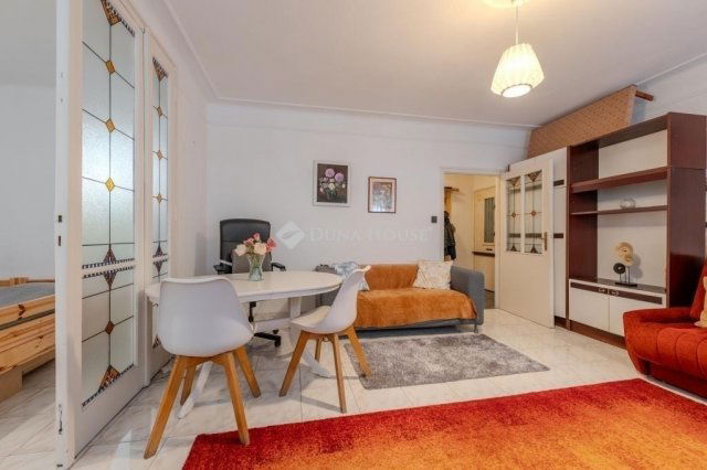 Eladó téglalakás, Budapesten, XIII. kerületben 82 M Ft, 2 szobás