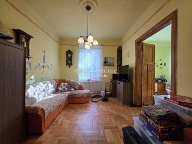 Eladó családi ház, Gyömrőn 99.5 M Ft, 4 szobás