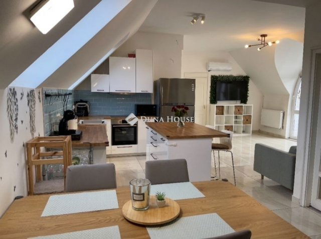 Eladó téglalakás, Budapesten, XVIII. kerületben 84.9 M Ft