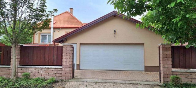 Eladó családi ház, Érden 119 M Ft, 5 szobás