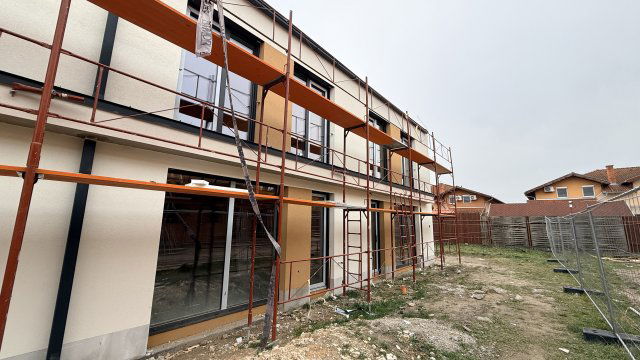 Eladó téglalakás, Dunaharasztin 110.5 M Ft, 4 szobás