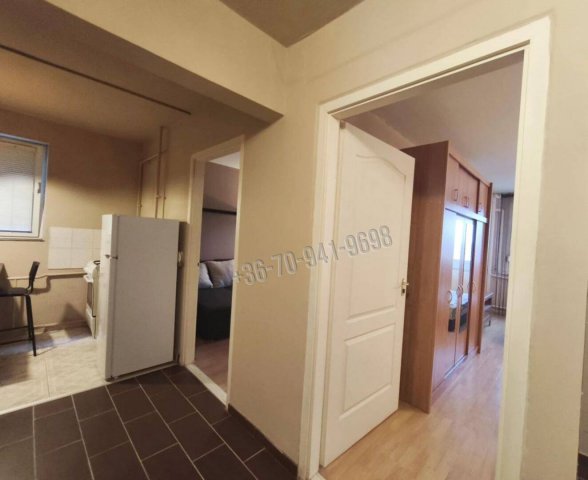 Eladó panellakás, Budapesten, III. kerületben 69.9 M Ft, 2 szobás