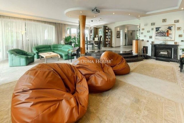 Eladó családi ház, Budapesten, II. kerületben 429.9 M Ft