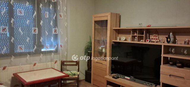 Eladó családi ház, Dévaványán 63 M Ft, 5 szobás