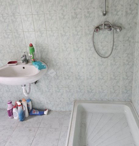 Eladó családi ház, Bátaszéken 16.9 M Ft, 2 szobás