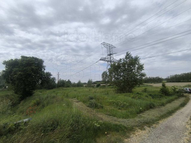 Eladó ipari ingatlan, Vámosszabadin 326.59 M Ft