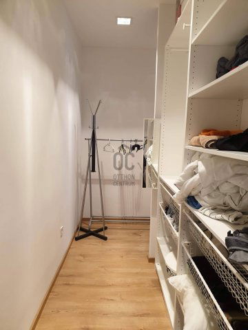 Eladó téglalakás, Budapesten, VIII. kerületben 114.9 M Ft