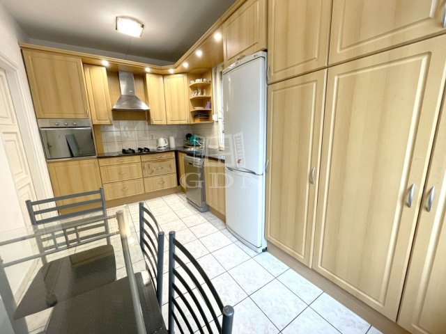 Kiadó sorház, albérlet, Dunakeszin 550 E Ft / hó, 2+3 szobás