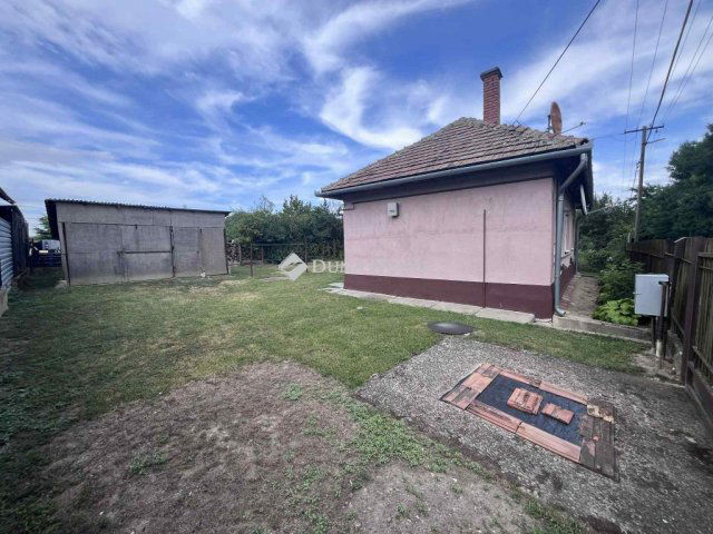 Eladó családi ház, Tiszacsegén, Tisza utcában 19 M Ft, 3 szobás
