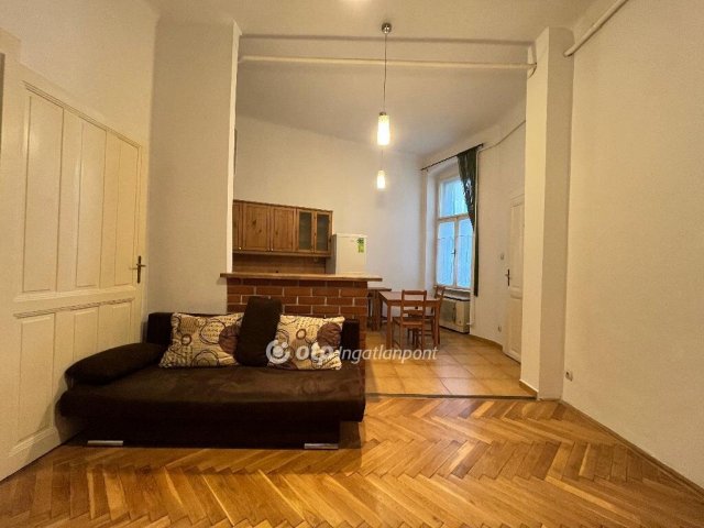 Kiadó téglalakás, albérlet, Budapesten, XI. kerületben