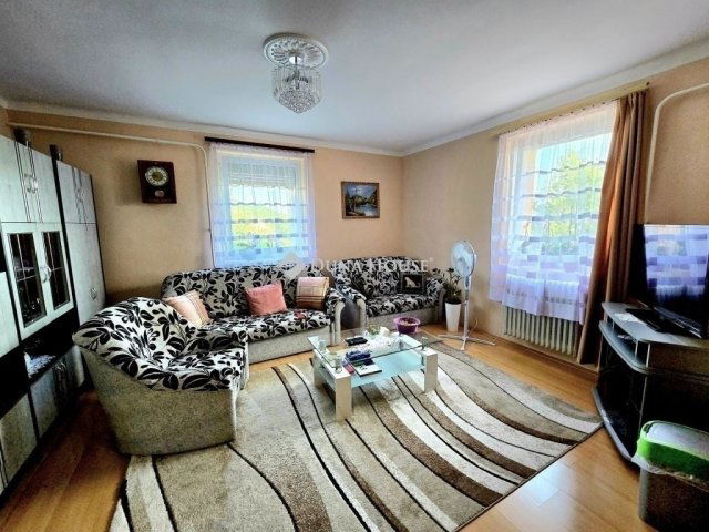 Eladó családi ház, Kővágószőlősön 82.9 M Ft, 4+2 szobás