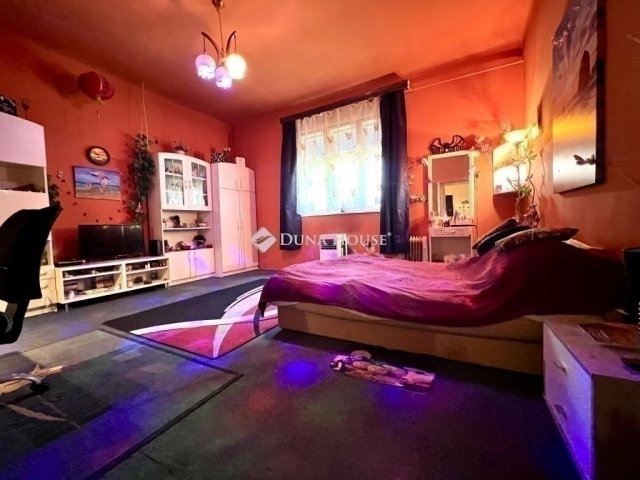 Eladó családi ház, Budapesten, XVII. kerületben 73.9 M Ft