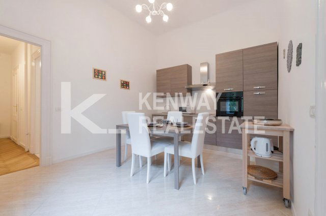 Kiadó téglalakás, albérlet, Budapesten, V. kerületben, 3 szobás