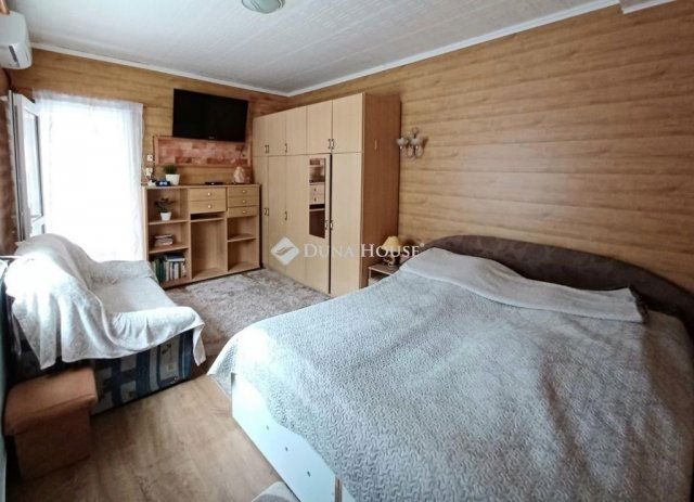 Eladó családi ház, Gödöllőn 79.9 M Ft, 4 szobás