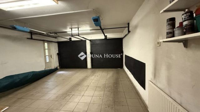 Eladó ikerház, Budapesten, XIX. kerületben 289 M Ft, 7 szobás