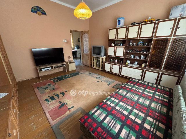 Eladó családi ház, Miskolcon 38 M Ft, 3 szobás