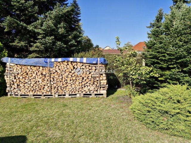 Eladó családi ház, Tatán 99 M Ft, 4 szobás