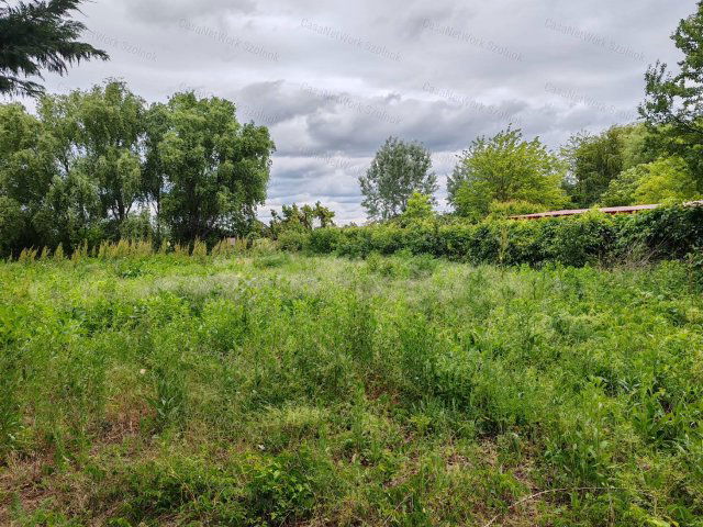 Eladó mezogazdasagi ingatlan, Szolnokon 6.9 M Ft