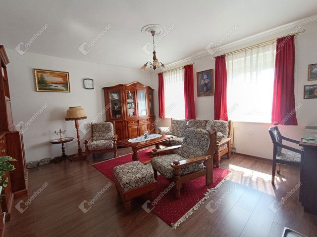 Eladó családi ház, Sopronban 119 M Ft, 7 szobás