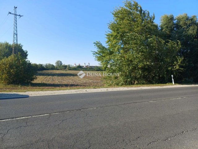 Eladó telek, Nyékládházán 12 M Ft / költözzbe.hu