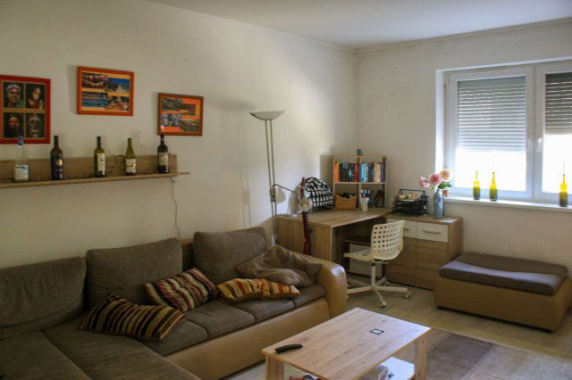 Eladó téglalakás, Szegeden 63 M Ft, 2+1 szobás