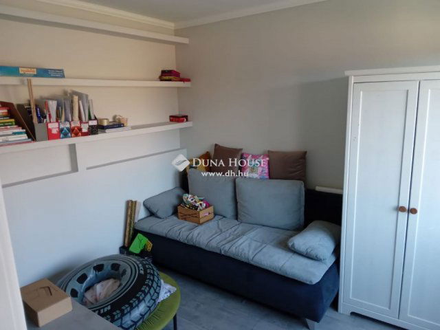 Eladó családi ház, Budaörsön 194.9 M Ft, 5 szobás