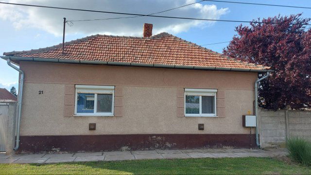 Eladó családi ház, Kétegyházán 13.9 M Ft, 3 szobás