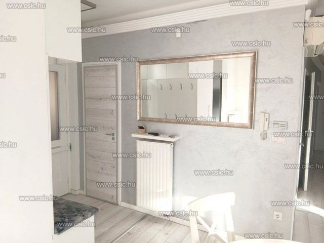 Eladó téglalakás, Budapesten, III. kerületben 321 M Ft, 5 szobás