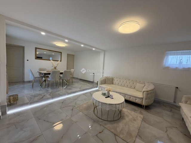 Eladó családi ház, Bocföldén 64.99 M Ft, 4 szobás