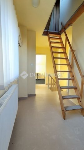 Eladó ikerház, Sülysápon 73.9 M Ft, 4 szobás