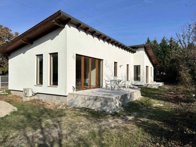 Eladó családi ház, Diósdon 94.9 M Ft, 4+1 szobás