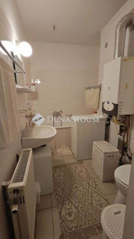 Eladó téglalakás, Kecskeméten 66.9 M Ft, 3 szobás