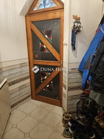 Eladó családi ház, Debrecenben 229 M Ft, 8 szobás