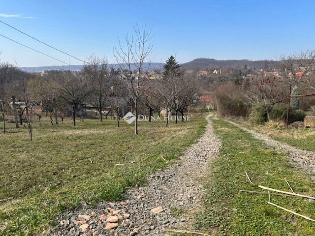 Eladó telek, Pécsett 6.99 M Ft / költözzbe.hu