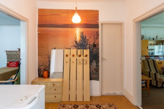Eladó családi ház, Zámolyon 24.9 M Ft, 3 szobás