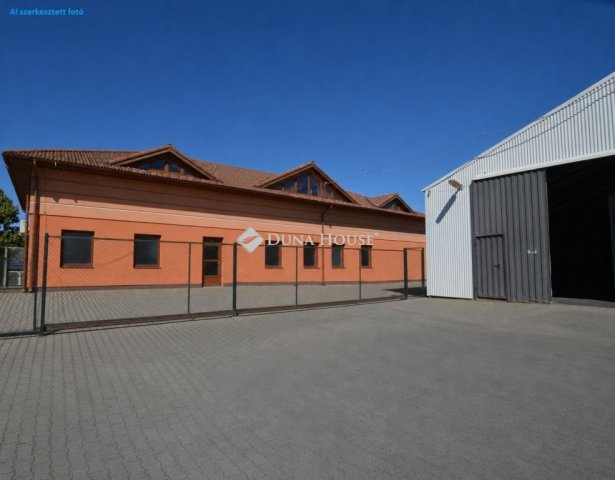 Eladó ipari ingatlan, Siófokon 650 M Ft / költözzbe.hu
