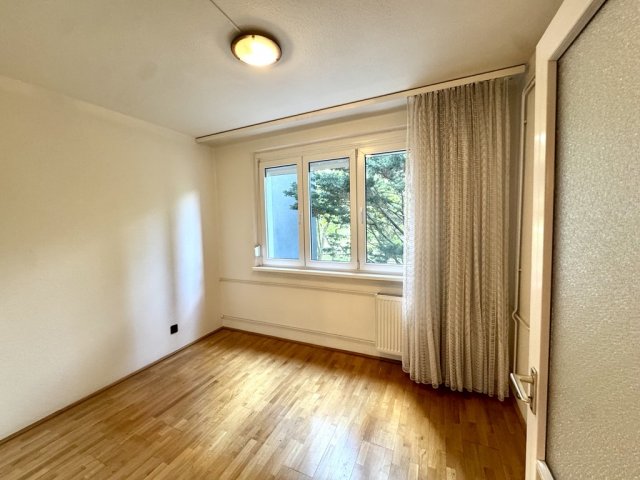 Eladó panellakás, Budaörsön, Szivárvány utcában 82.9 M Ft