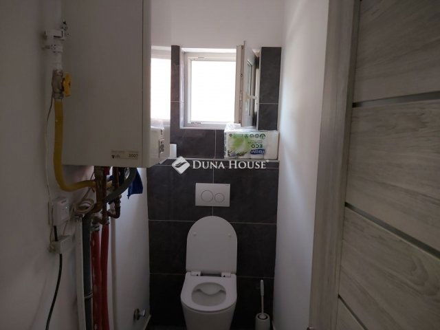 Eladó családi ház, Budapesten, XX. kerületben 65 M Ft, 3 szobás