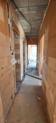Eladó családi ház, Gödöllőn 115 M Ft, 4 szobás