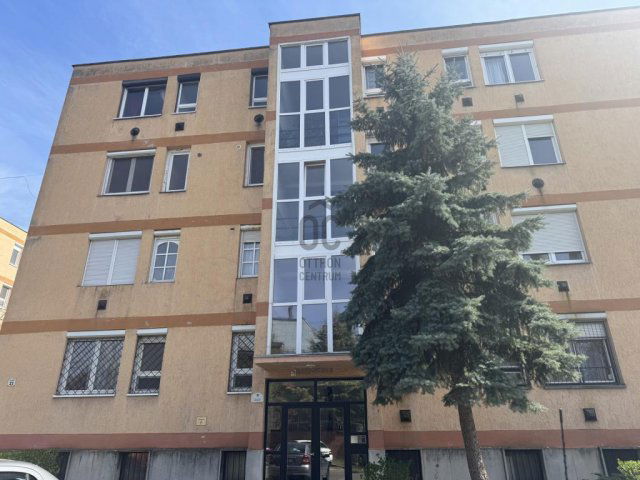Eladó téglalakás, Budapesten, X. kerületben 60.5 M Ft, 3 szobás