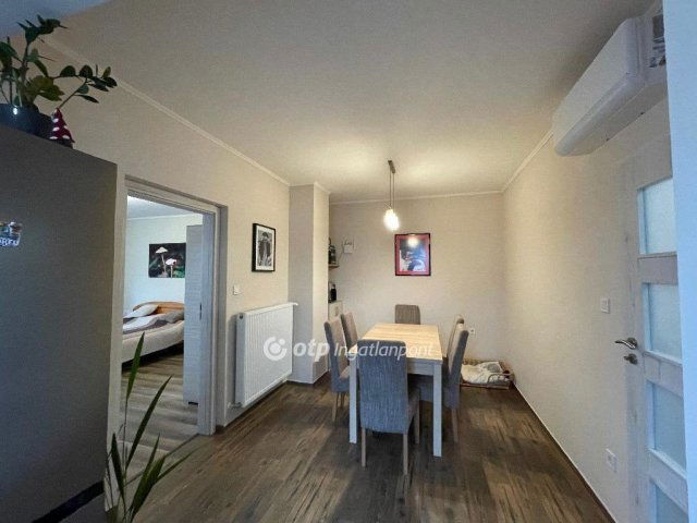 Eladó családi ház, Debrecenben 62.9 M Ft, 1 szobás