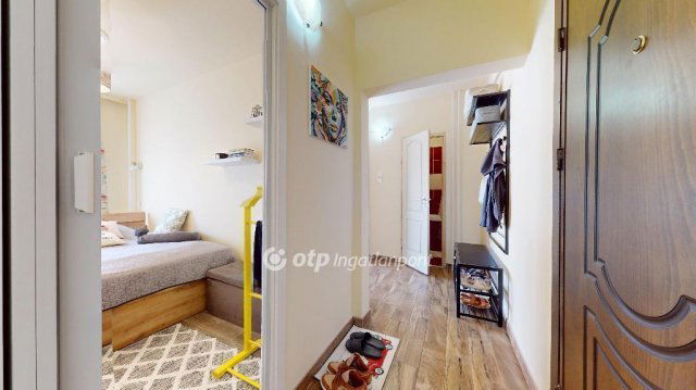 Eladó panellakás, Miskolcon 33.5 M Ft, 1+2 szobás