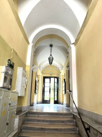 Eladó téglalakás, VII. kerületben, Wesselényi utcában