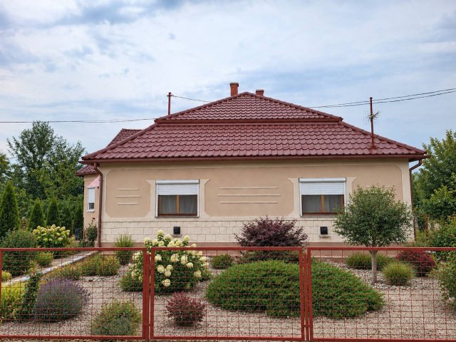 Eladó családi ház, Nagyecseden 19.9 M Ft, 3 szobás